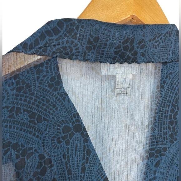 Loft sheer navy blue and black blouse. Gorgeous patter and scalloped collar. - Picture 4 of 5